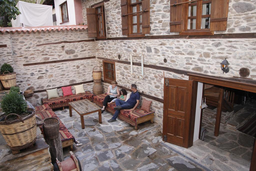 Appartement Yeni Gelin Evi à Birgi Extérieur photo