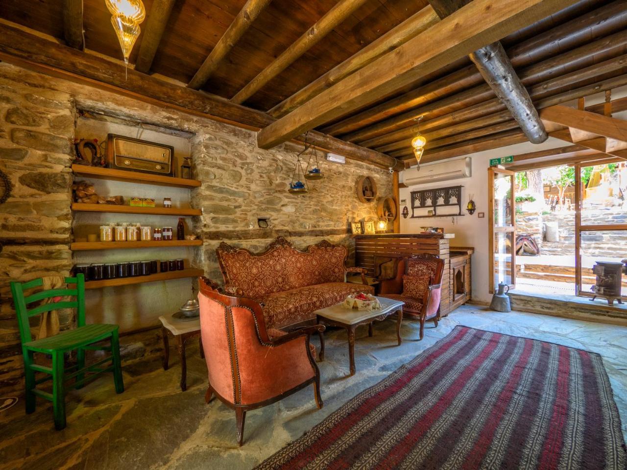 Appartement Yeni Gelin Evi à Birgi Extérieur photo