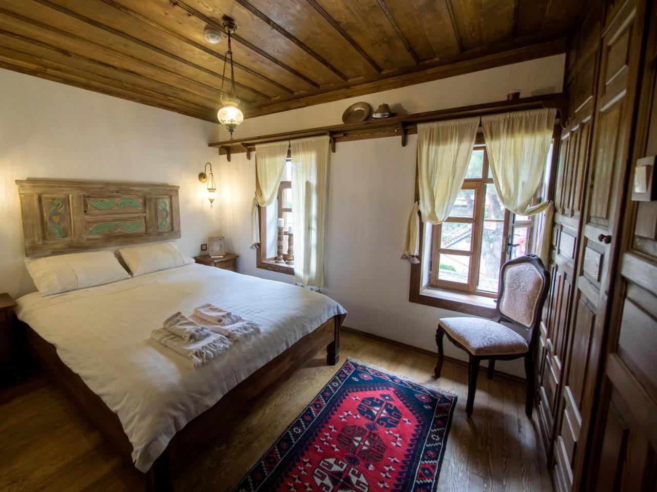 Appartement Yeni Gelin Evi à Birgi Extérieur photo