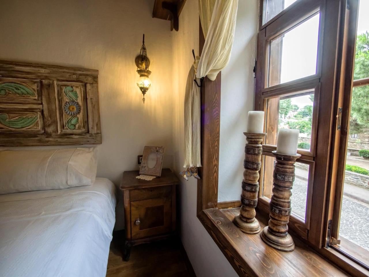 Appartement Yeni Gelin Evi à Birgi Extérieur photo